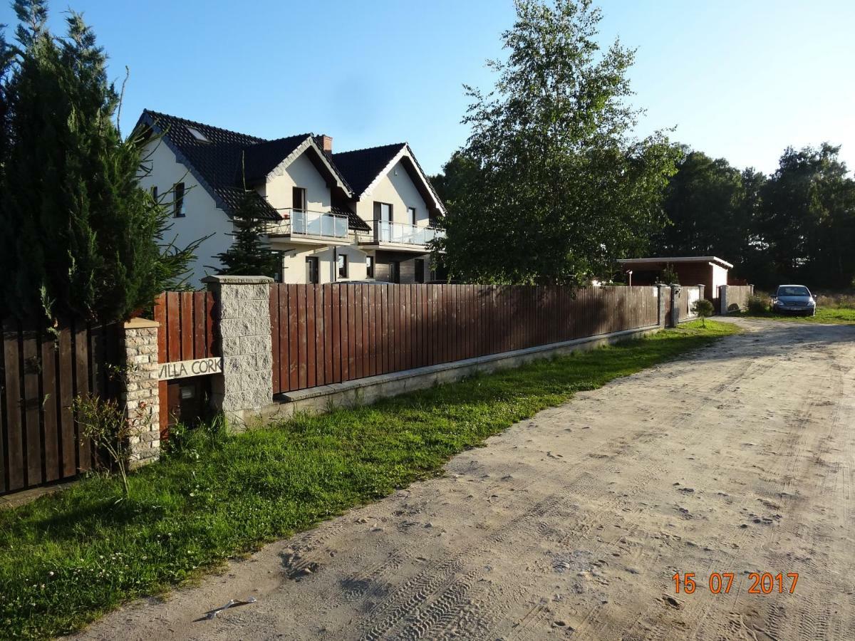 Villa Cork Дембкі Екстер'єр фото